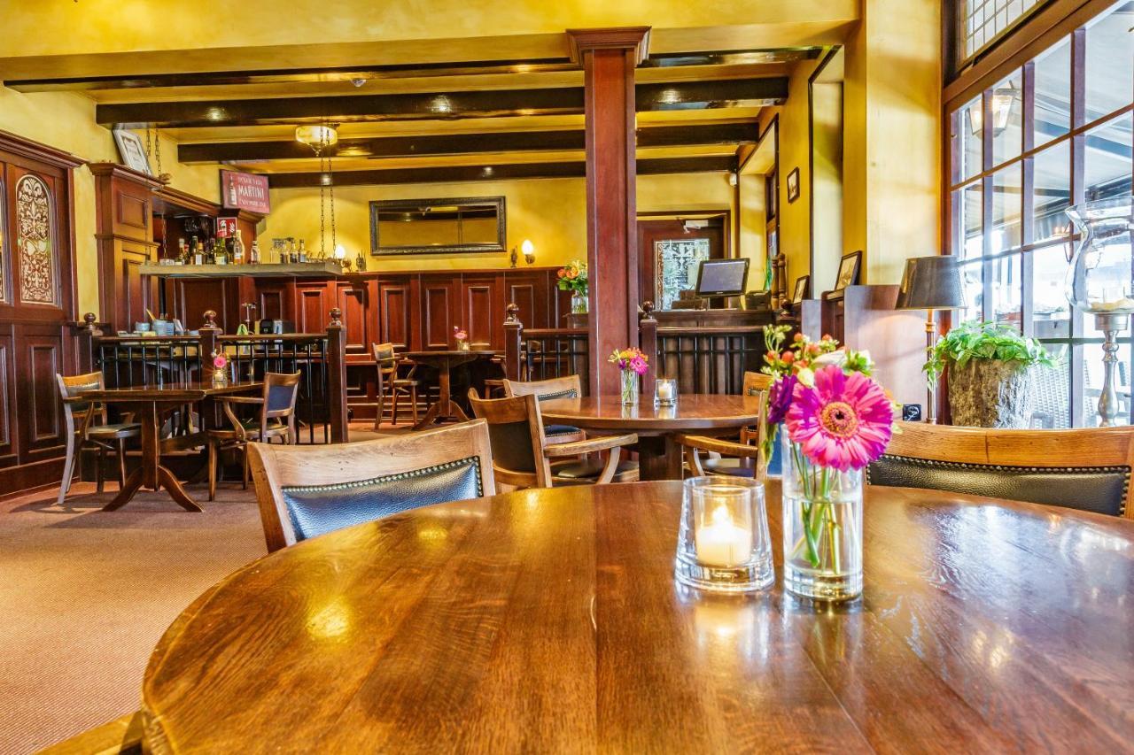Hotel Duhoux Wirdum Bagian luar foto